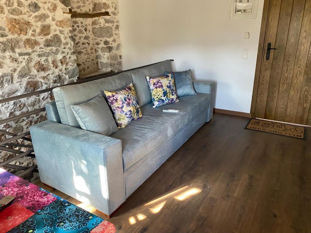 Appartement Indigo Leonidion Extérieur photo