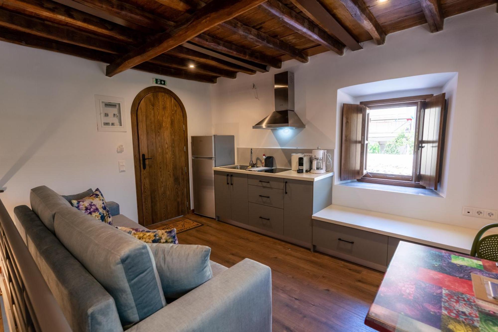 Appartement Indigo Leonidion Extérieur photo