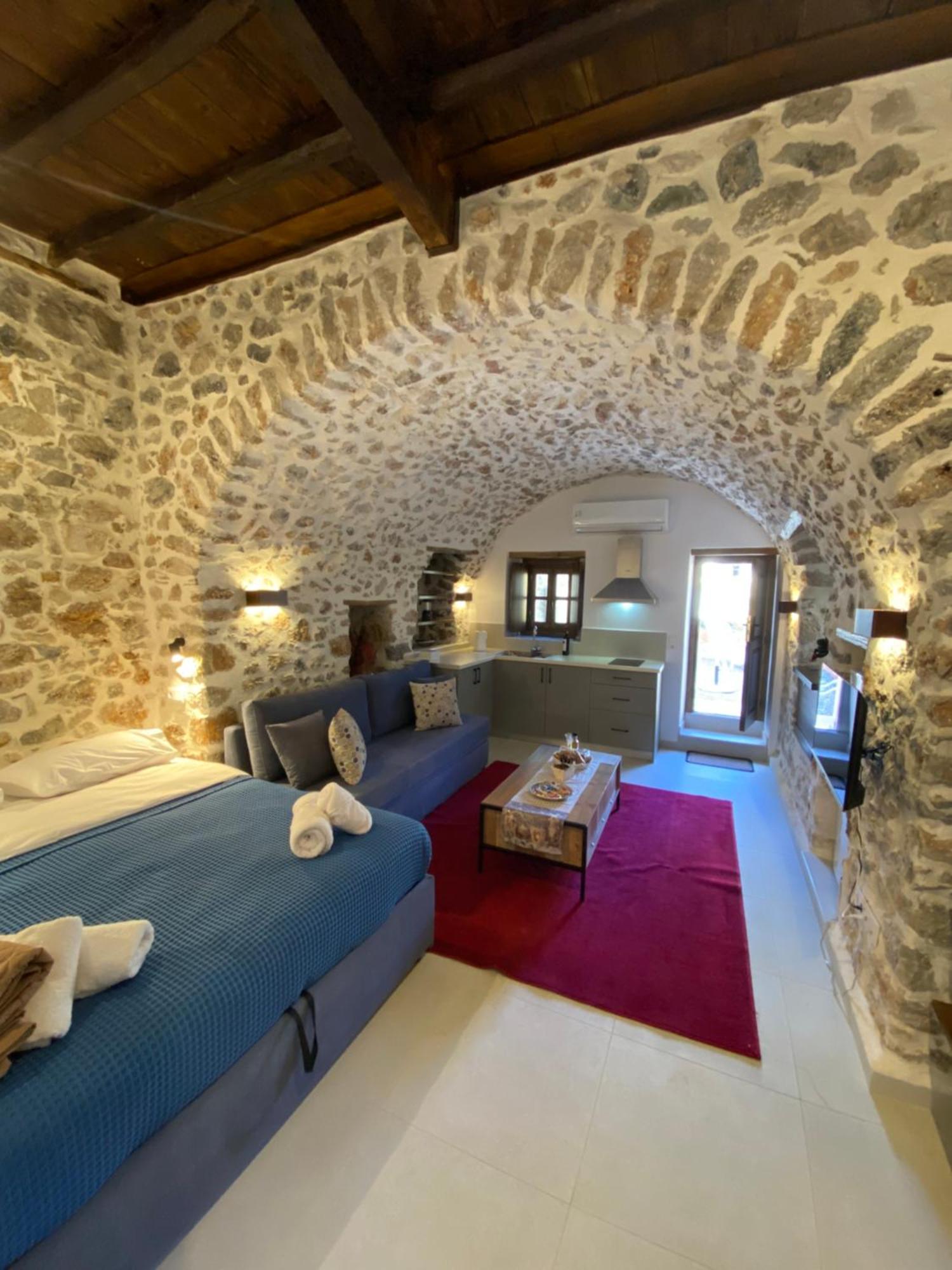 Appartement Indigo Leonidion Extérieur photo